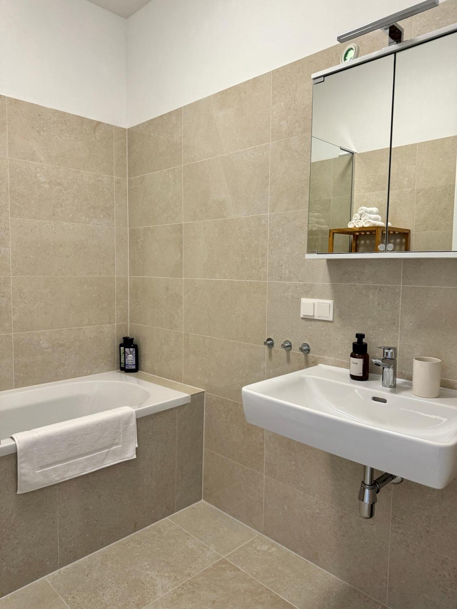 City Apartment Nahe Schoenbrunn 13 Wien Eksteriør billede